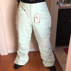ROXY *Brand New* Snow Pant
